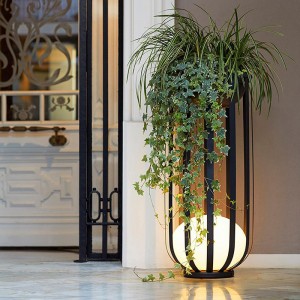 Solar Wrought iron lighting