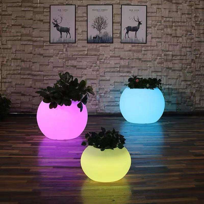 What kind of glowing planters should you add to your garden, and what would be suitable for your garden?