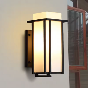 Wall lamp