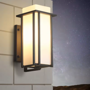 Wall lamp