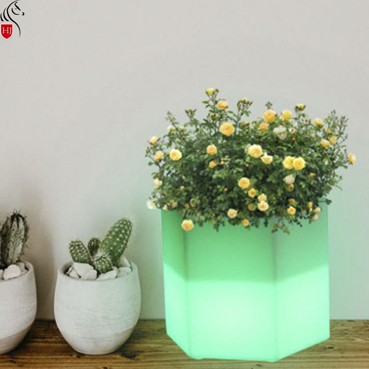 https://www.huajuncrafts.com/led-light-up-flower-pots-factory-quick-delivery-product/