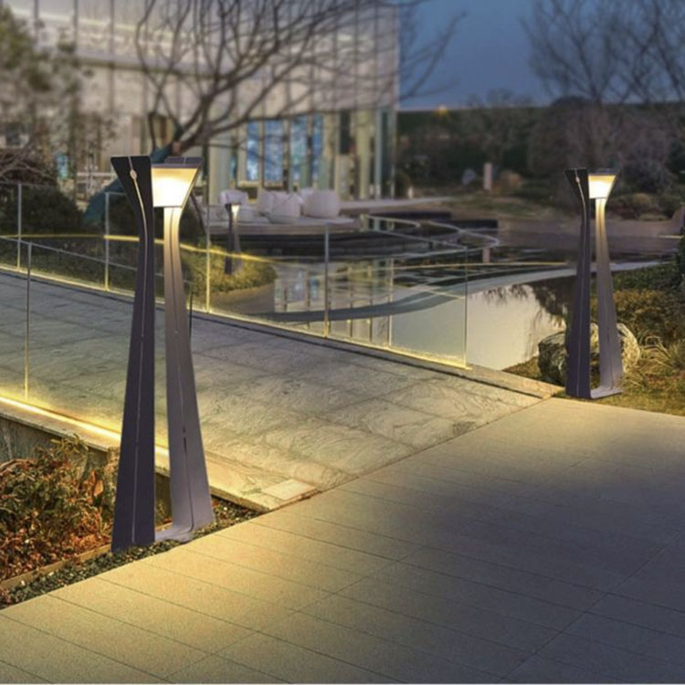 https://www.huajuncrafts.com/courtyard-solar-pathway-lights-product/