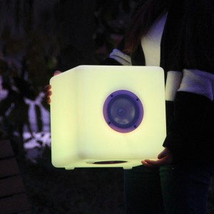 https://www.huajuncrafts.com/smart-music-lamp-with-bluetooth-speaker-quick-shipment-brave-product/