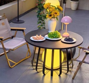 Solar Light Table Huajun company 1