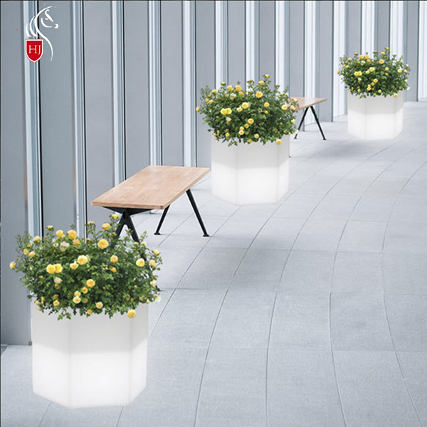 https://www.huajuncrafts.com/led-light-up-flower-pots-factory-quick-delivery-product/