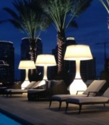 Lampioni Solari Professionali EcoSolar Pro G2: IP65Impermeabile + Controllo APP, Il Miglior Choix per Esterno!