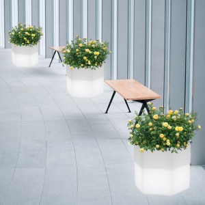 https://www.huajuncrafts.com/garden-led-flower-light-pot-foreign-trade-factory-wholesalehuajun-product/